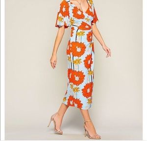 Maggy London floral blue kimono style dress